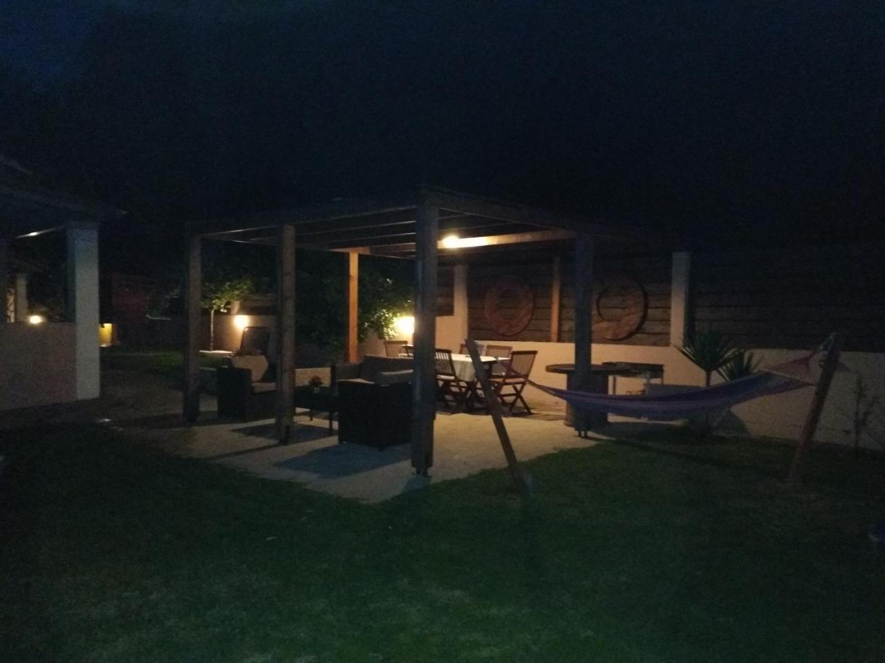 Villa Thanos Маратиас Экстерьер фото